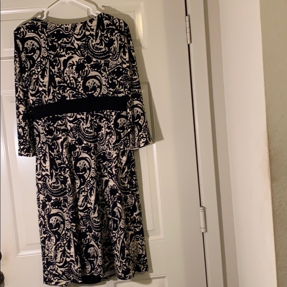 Dress - Picture 2 of 5